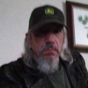 Meet your Posher, Kenneth